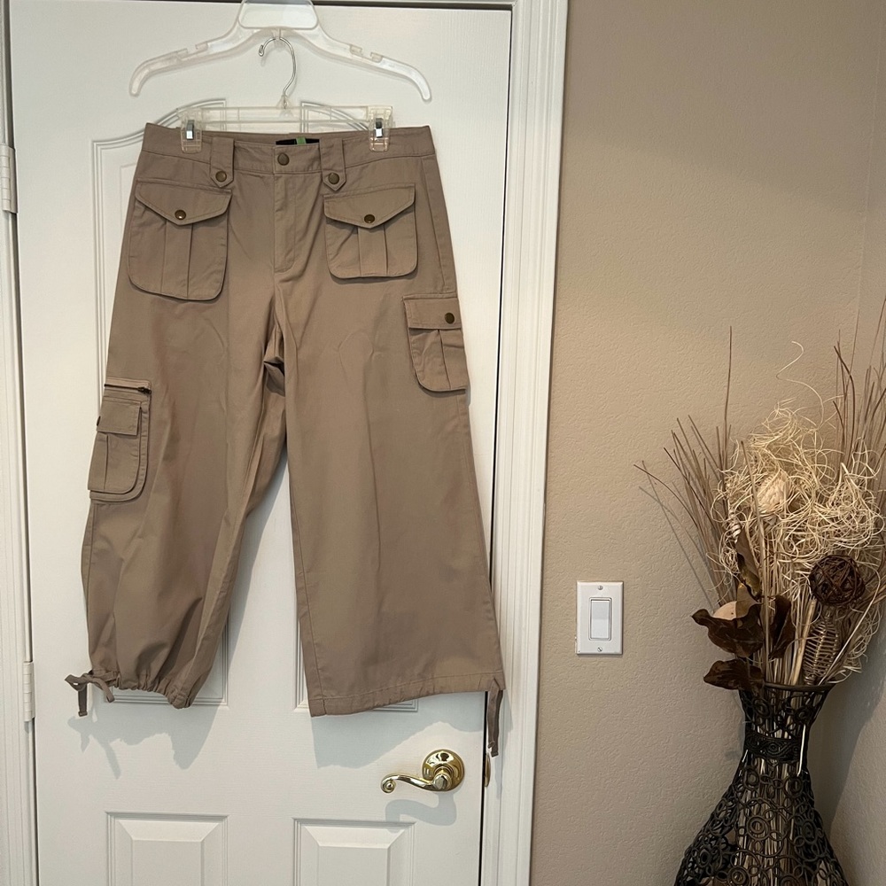 Tan Cargo pants with side pockets